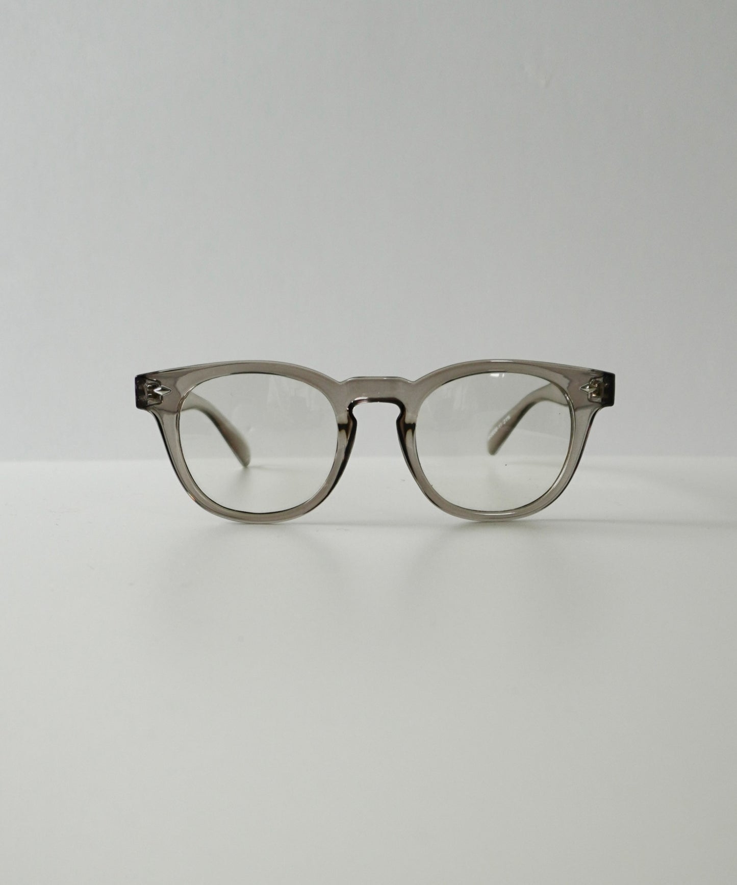 Photochromic wellington sunglasses
