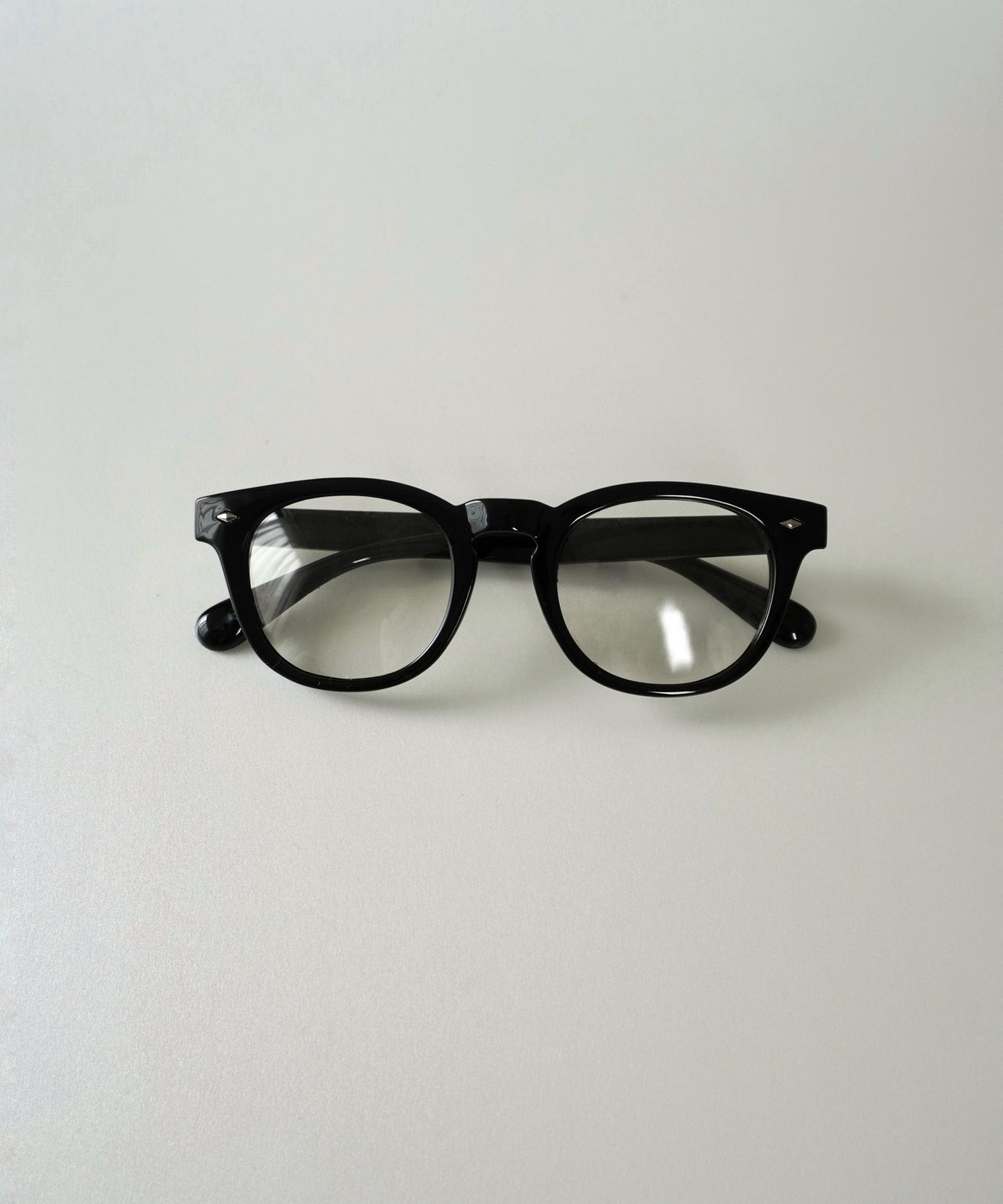 Photochromic wellington sunglasses