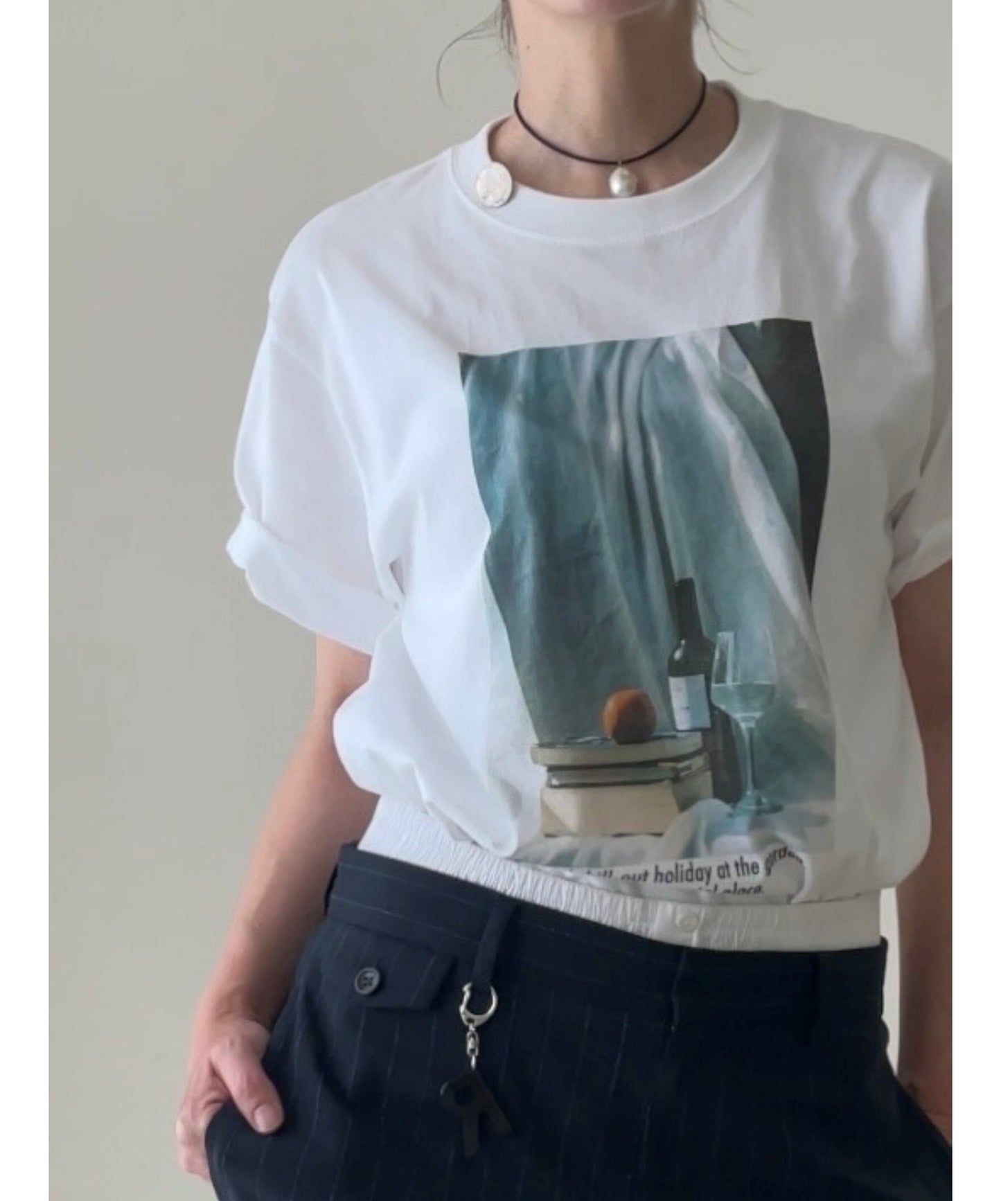 THE HOLIDAY TEE