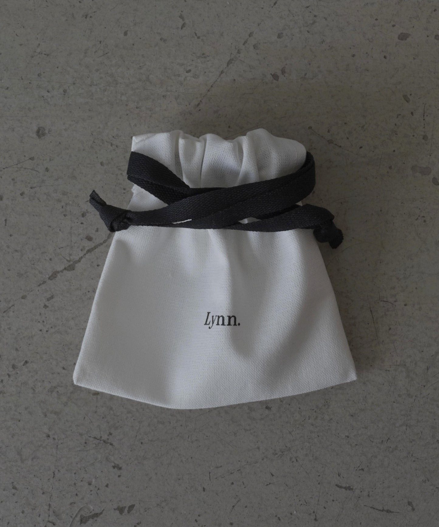 silk & pearl motif long tie