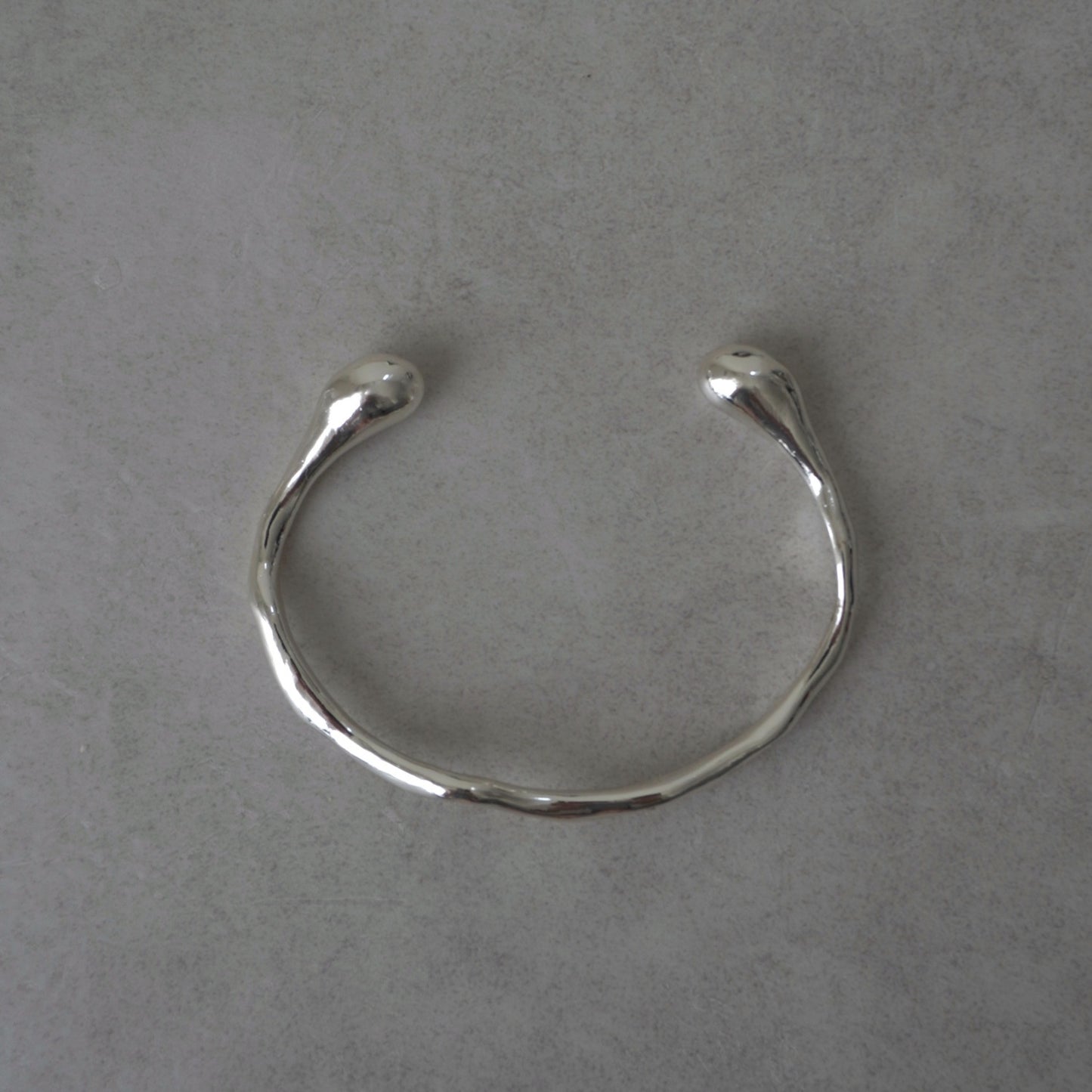 Twing bangle