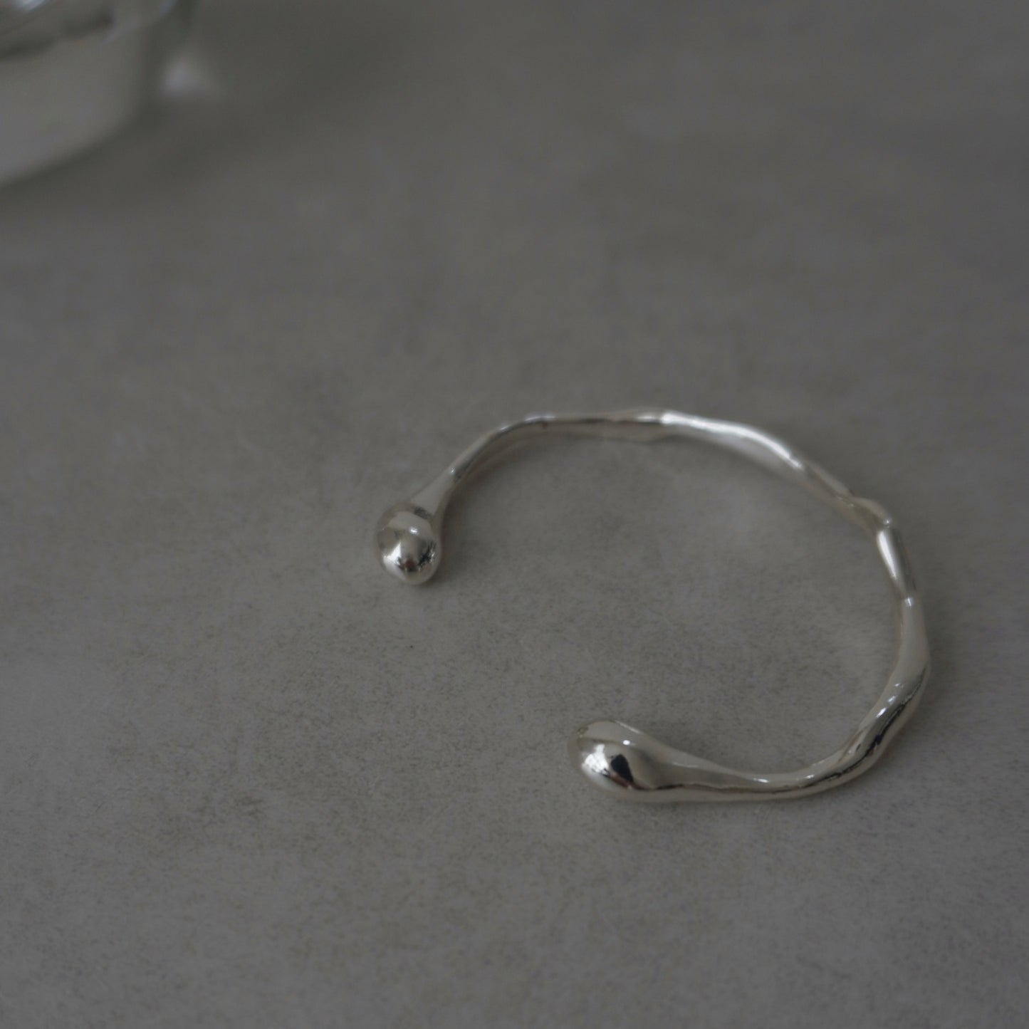 Twing bangle