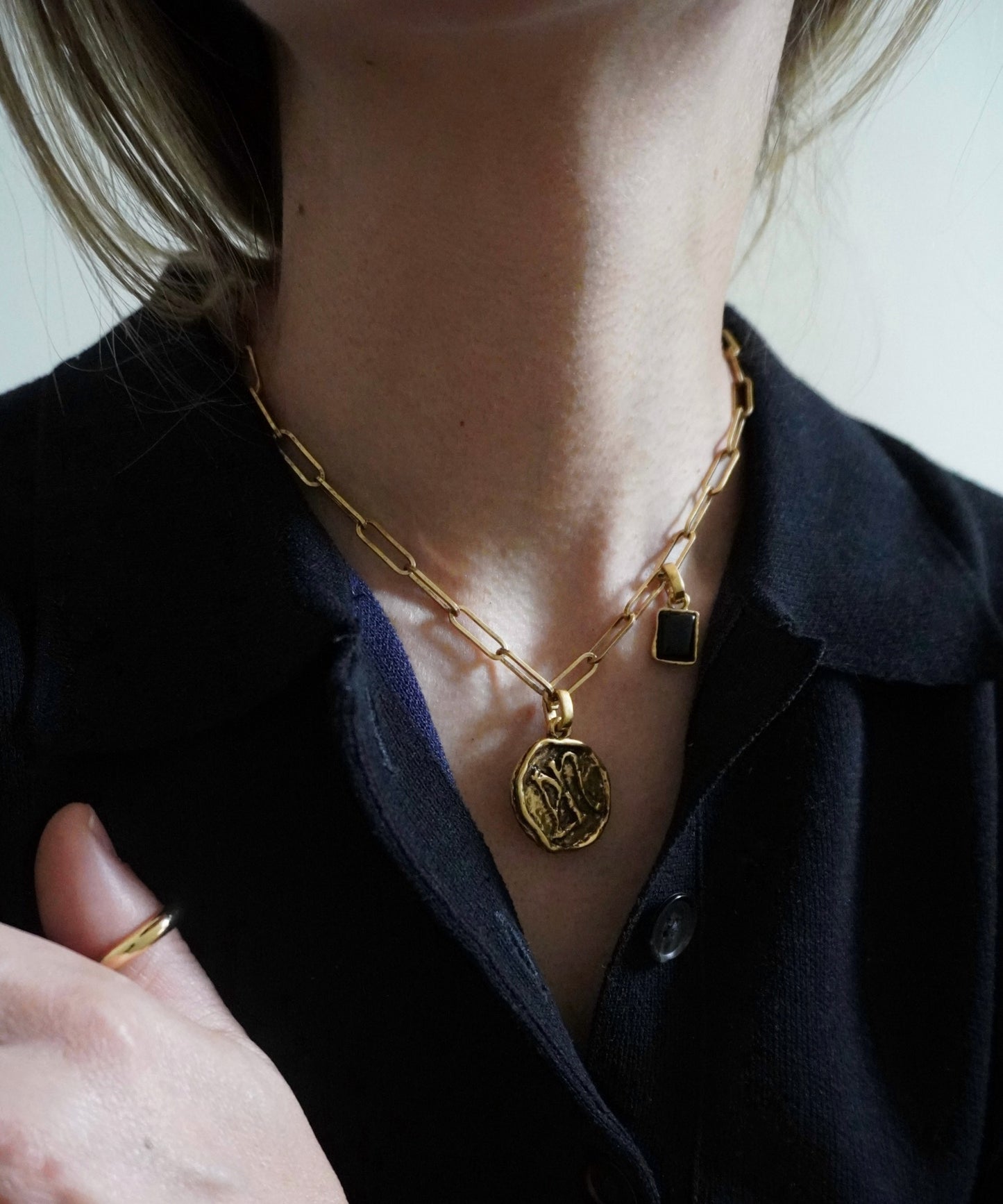 Coin charm tie