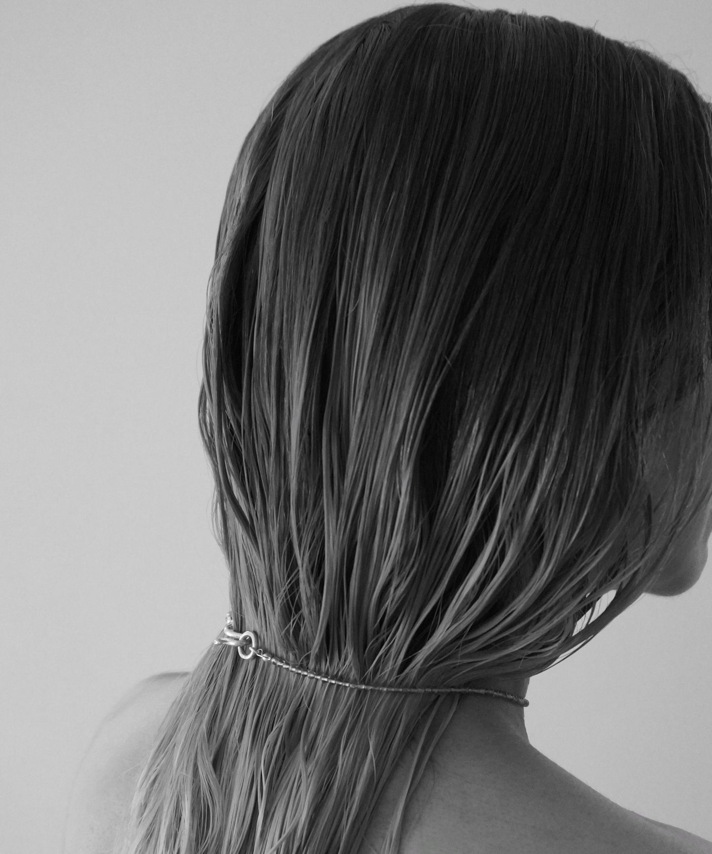 tsubomi stone necklace