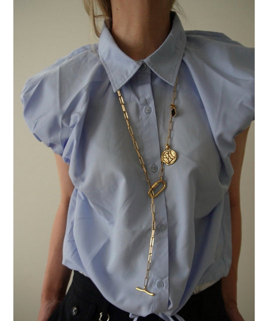 Coin charm tie
