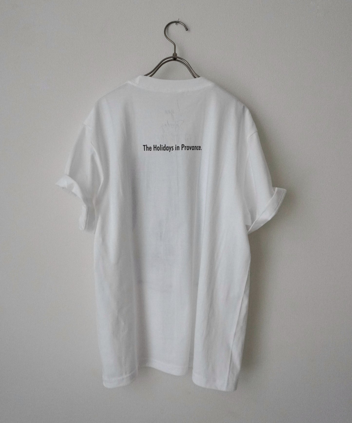 THE HOLIDAY TEE