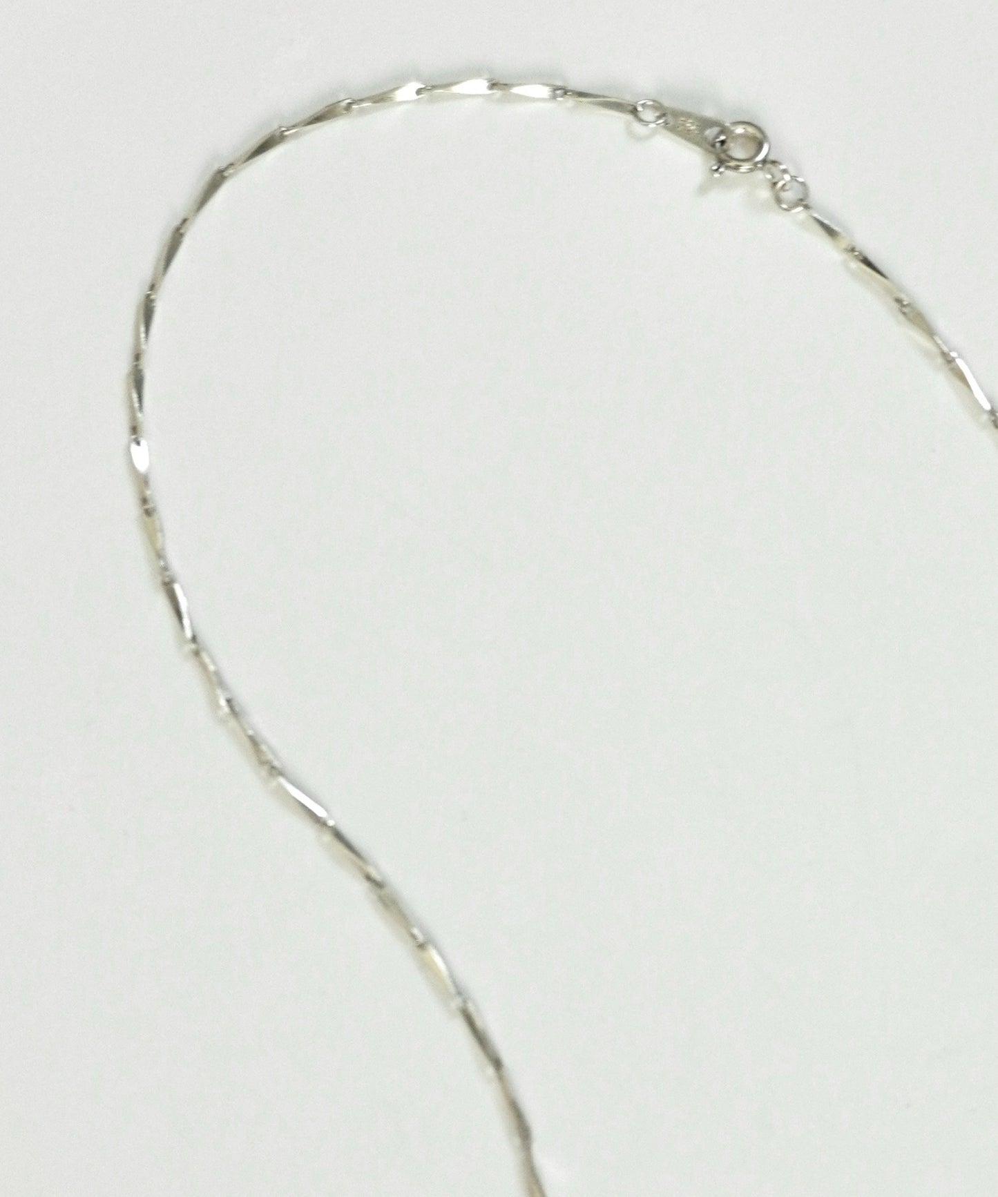 "Elin" skin chain necklace