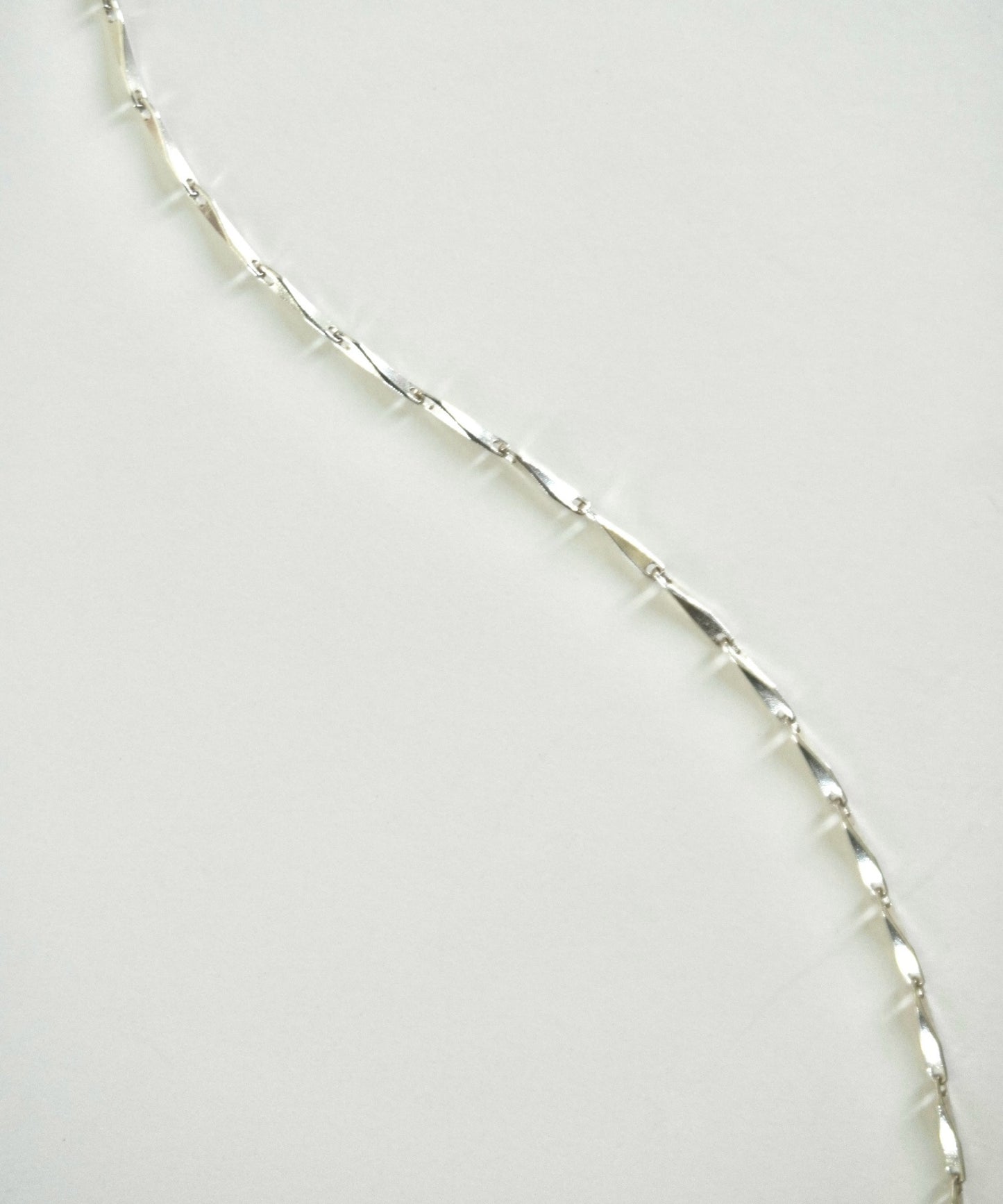 "Elin" skin chain necklace