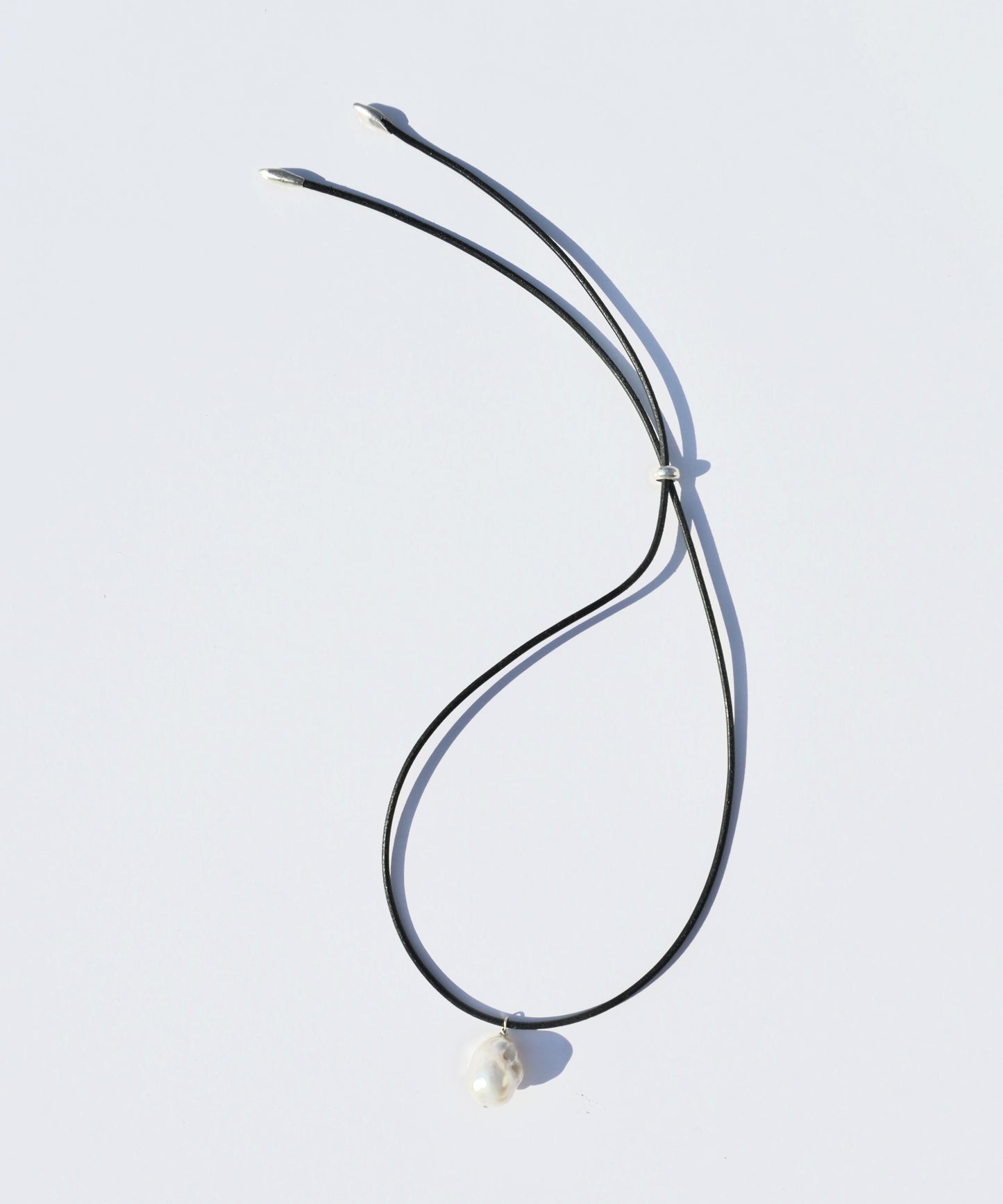 pearl leather code necklace