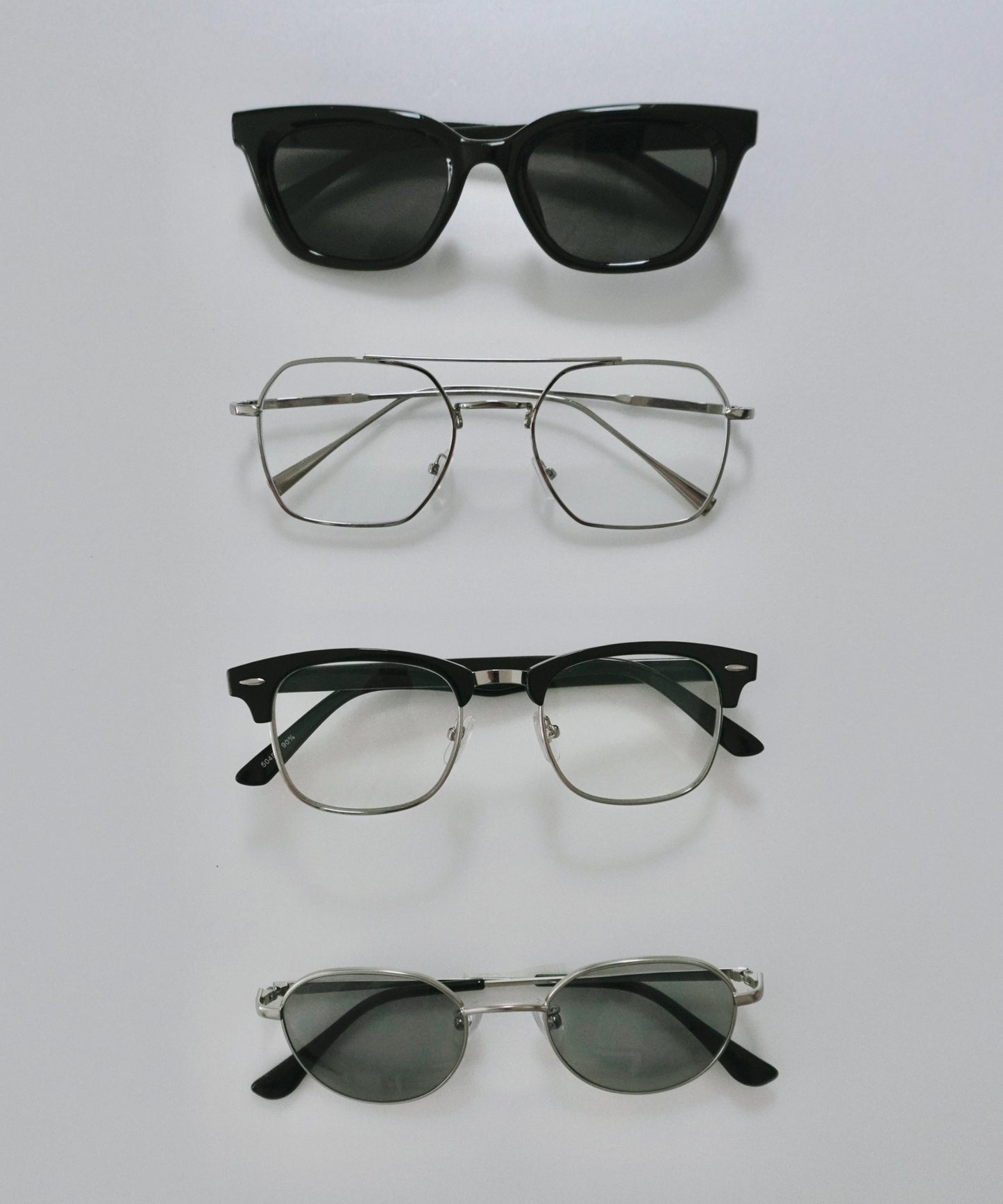 Wednesday classic brow glasses