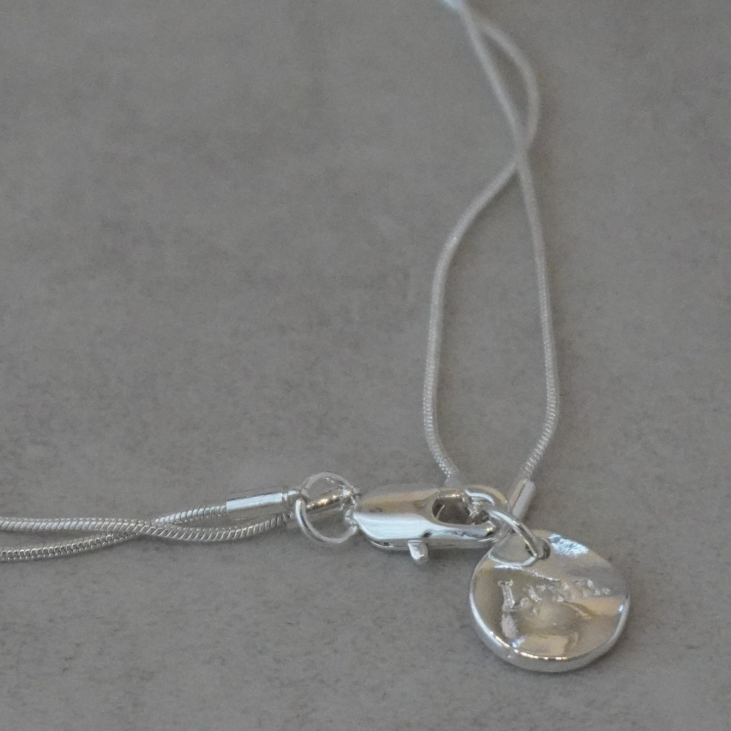 Petal chain necklace