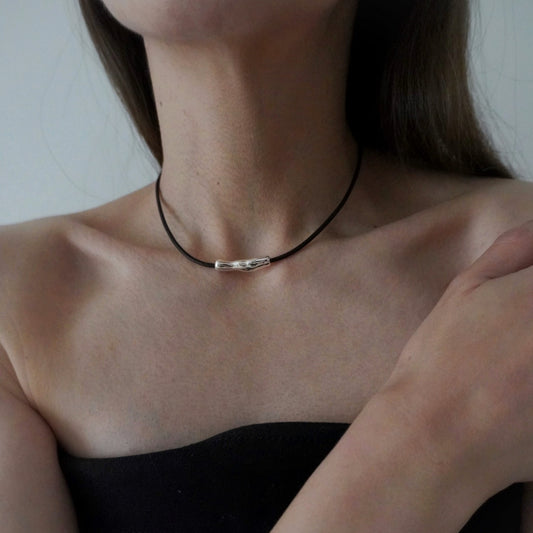 Cow leather choker